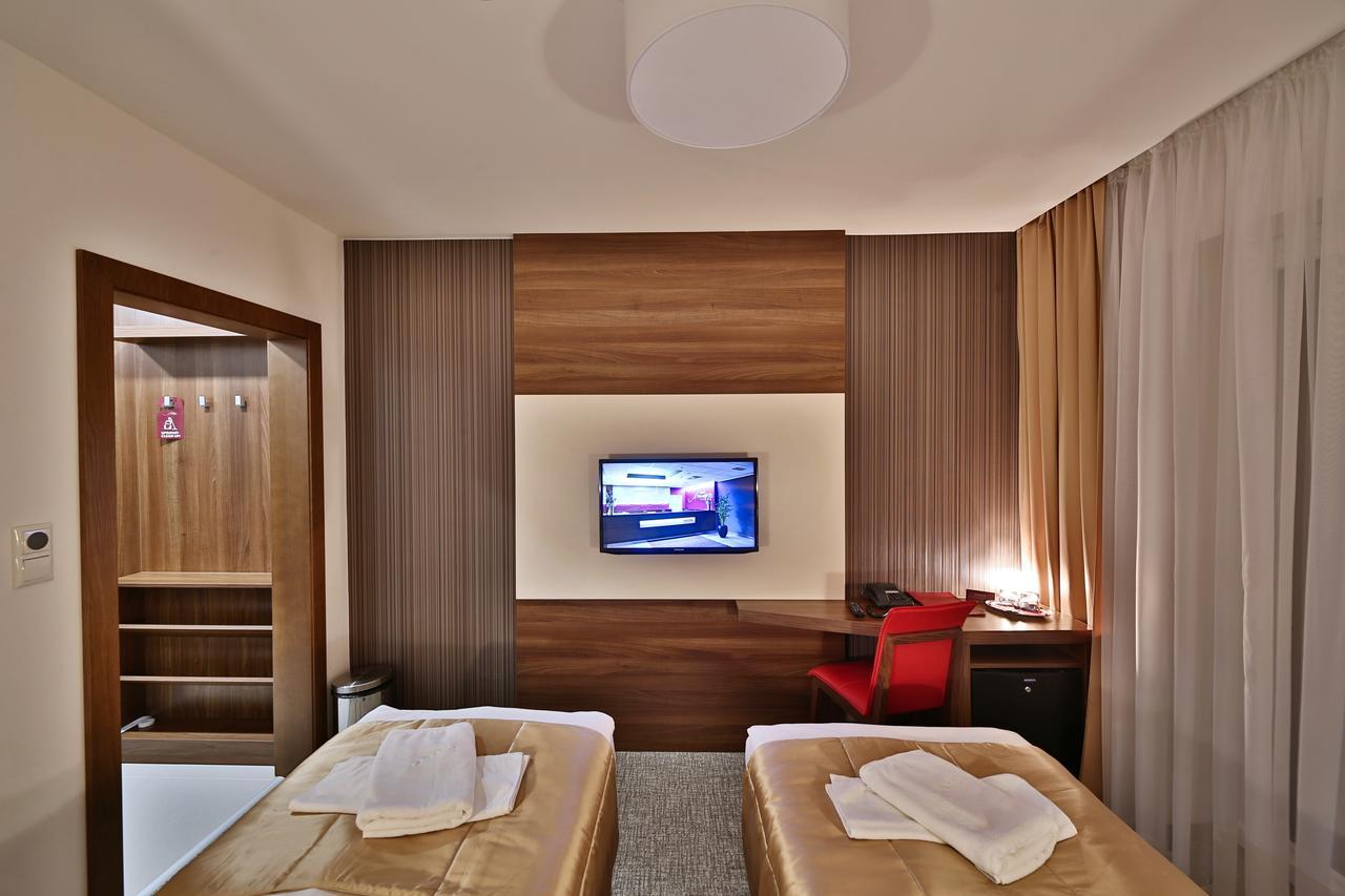 Hotel Alexander Bardejovské Kúpele Екстериор снимка